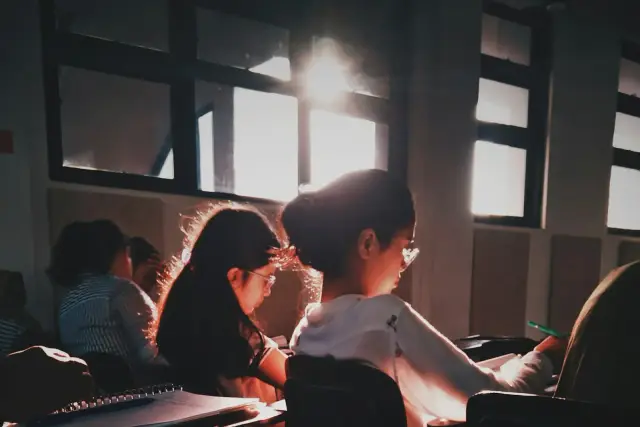 補習班版型範例：明日數理補習班